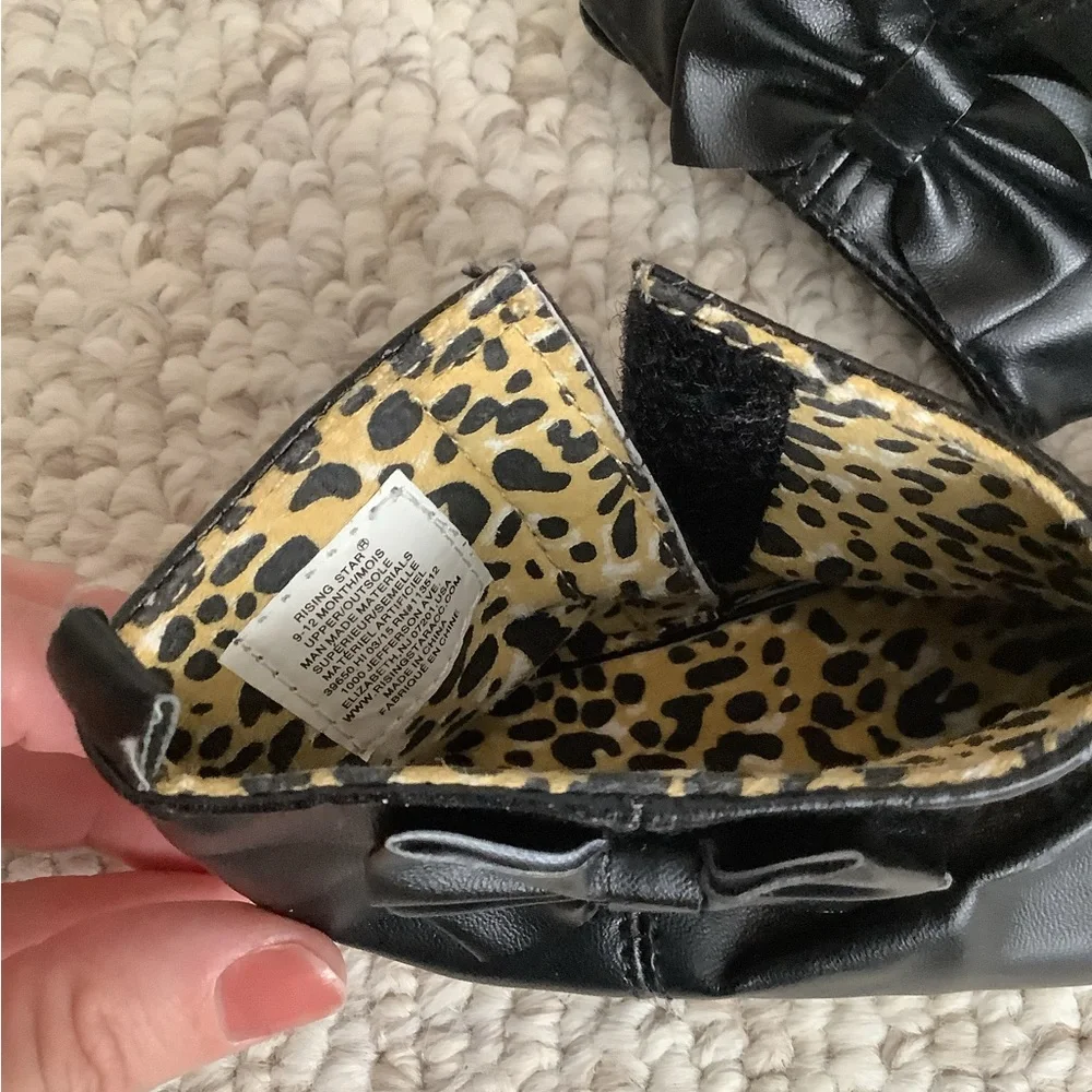 Rising Star Black Booties Baby 9-12 Months